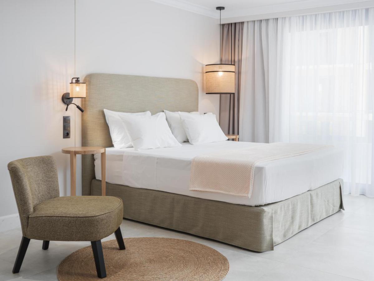 Pyrgos Blue Lejlighedshotel Malia Eksteriør billede