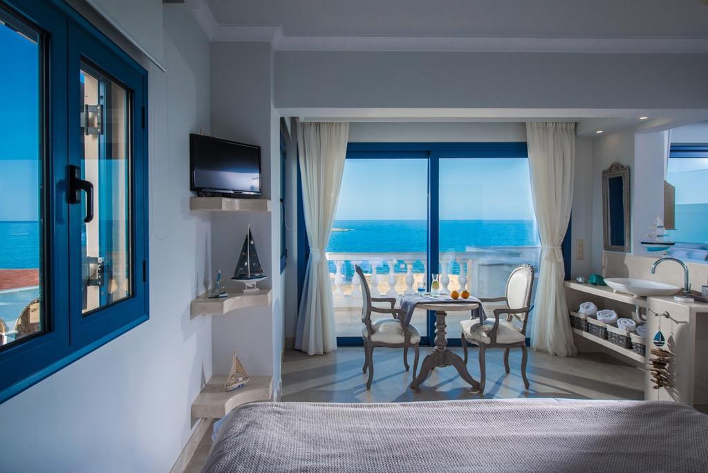 Pyrgos Blue Lejlighedshotel Malia Eksteriør billede