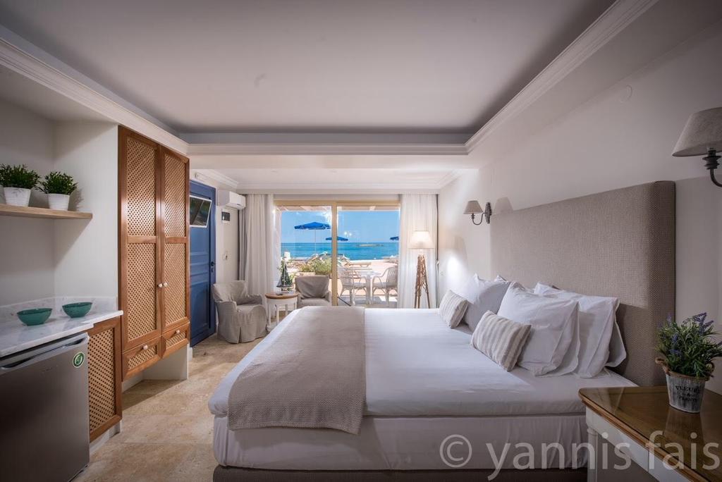 Pyrgos Blue Lejlighedshotel Malia Eksteriør billede